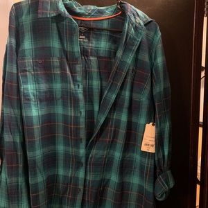 Plaid lightweight long sleeve size large w/tags